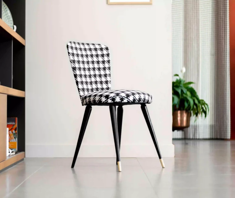 Tapisserie Décoration : Deco Unik relook votre mobilier, vos chaises, vos fauteuil...